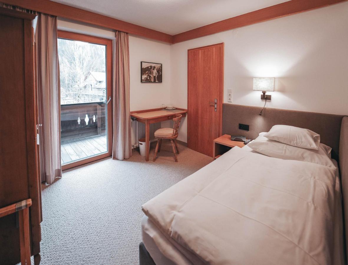 Hotel Garni Almjur Sankt Anton am Arlberg Exterior photo